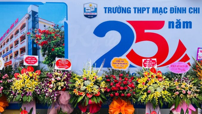z3901254376640_f576c4dcd74f43ef27e3088f91c38cd7 Trường THPT Mạc Đĩnh Chi
